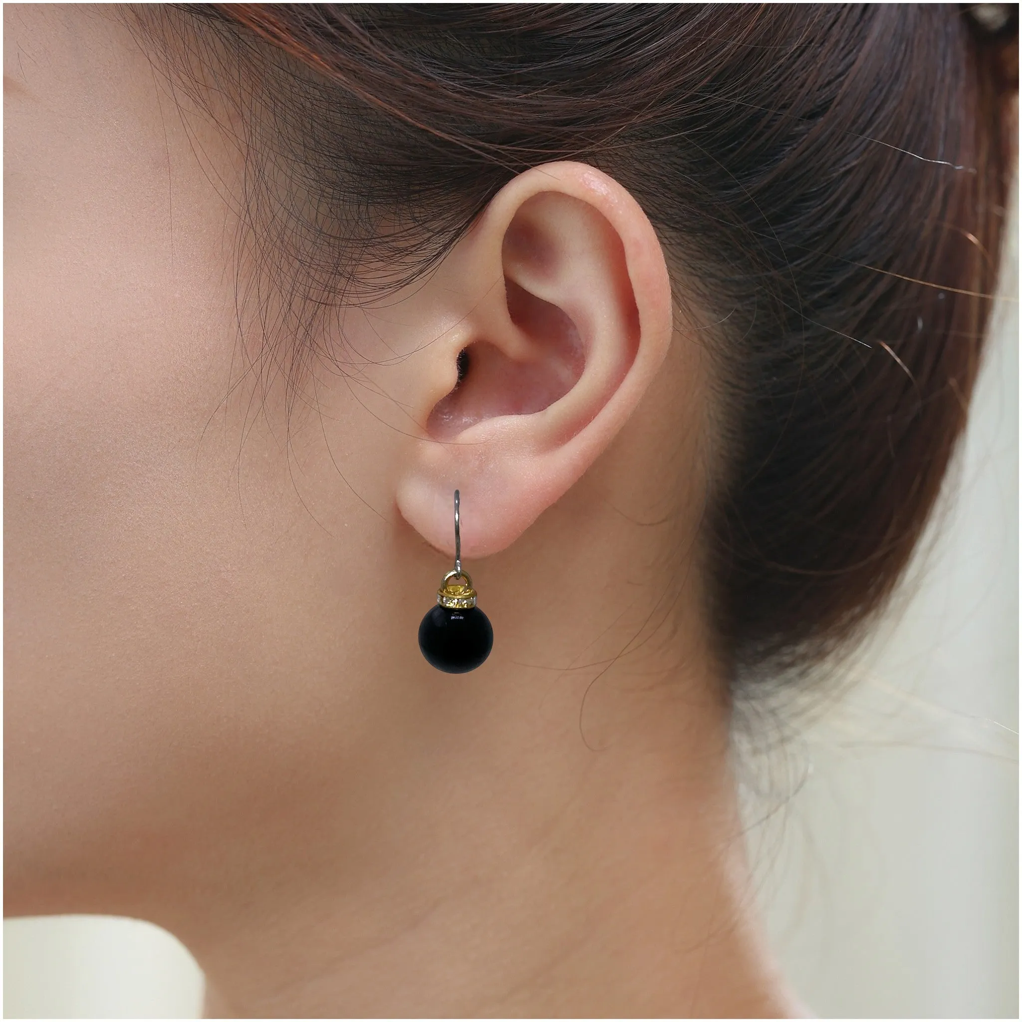 Black pearl earrings