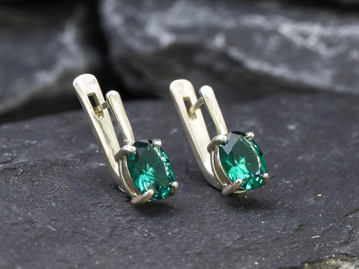 Dainty Emerald Earrings - Classic Green Studs - Vintage Emerald Earrings