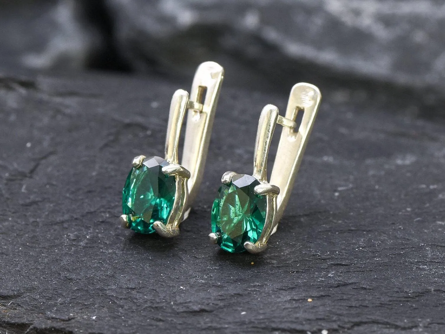 Dainty Emerald Earrings - Classic Green Studs - Vintage Emerald Earrings