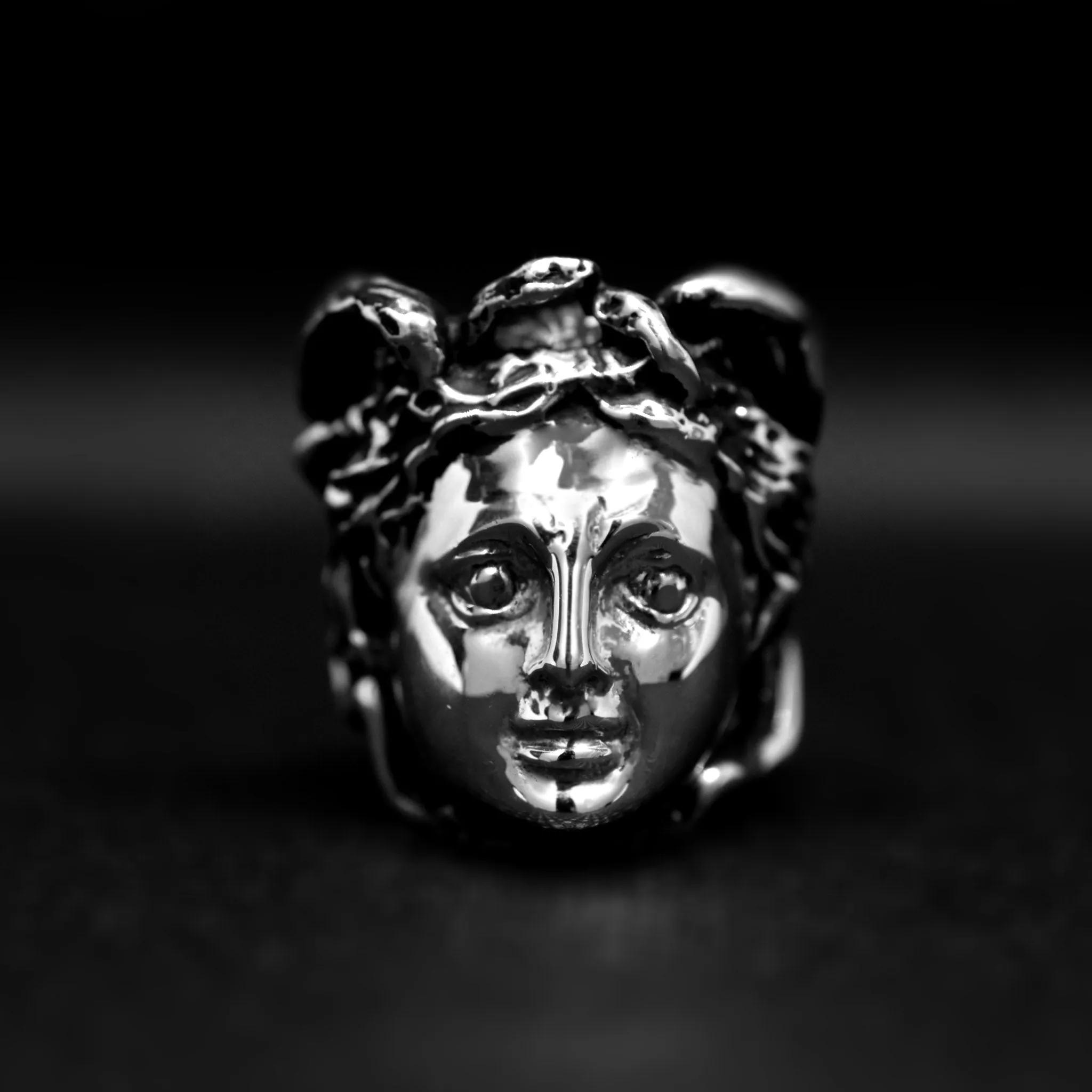 Medusa Ring